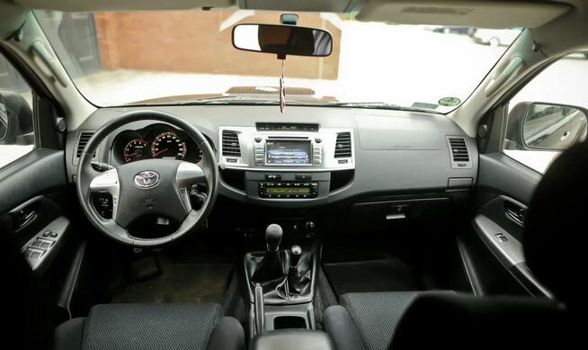 Toyota Hilux 3,0 2014 rok