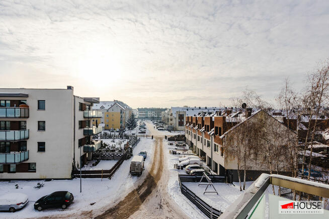 Wysoki standard - 3 pokoje - duży balkon + parking podziemny