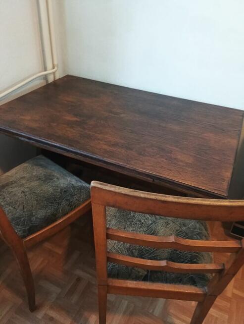 Sprzedam stół i krzesła z PRL