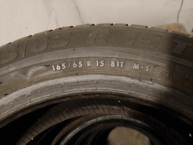 Opony zimowe semerit 165*65*R15. 81T