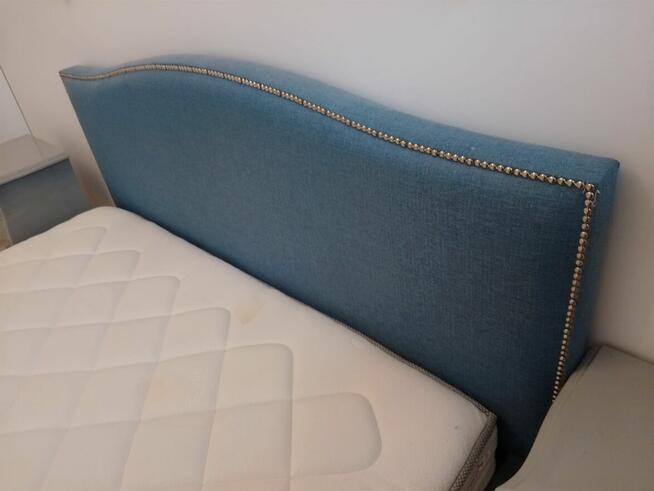 Łóżko tapicerowane Livio 160x200 Fabryka Sypialni materac