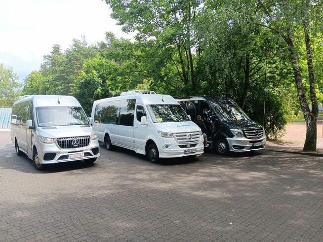 Przewozy pracownicze , przewóz osób wynajem bus wycieczki