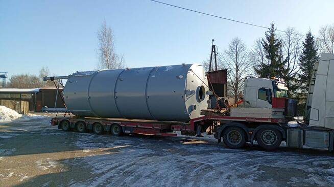 Transport ponadgabarytowy maszyn rolniczych budowlanych