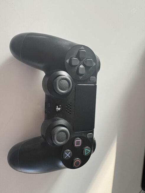 Sprzedam Konsole PS4