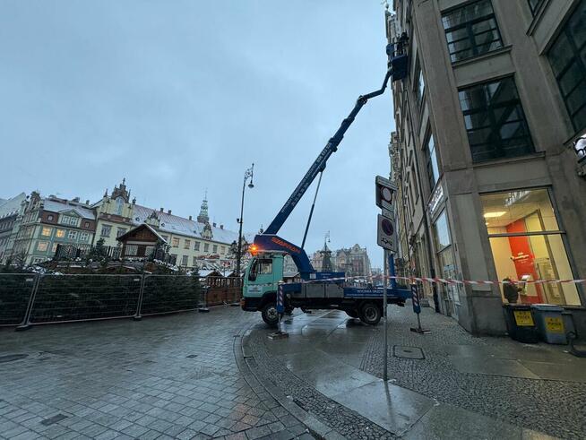 Zwyżka Oława – Podnośniki do 35 metrów – Usługi Szafran