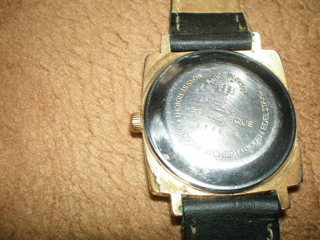 Sprzedam zegarek męski Glashutte w złotym kolorze. Używany.