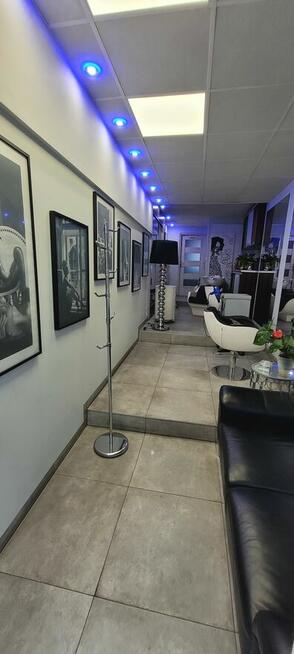 Lokal użytkowy 32mkw parter 245tys parking Sprzedam