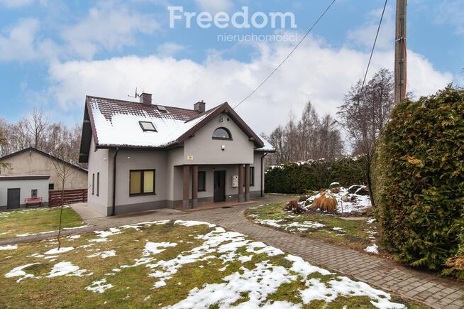 Komfortowy dom z ogrodem i garażem w Księstwie