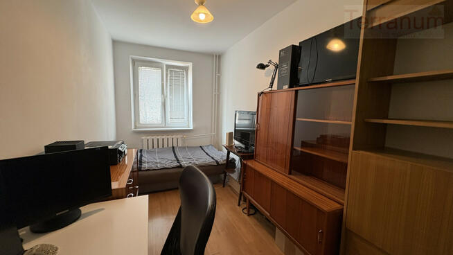 Mieszkanie 3 pokojowe do remontu