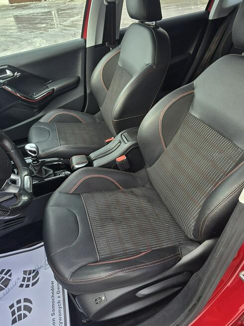 Peugeot 2008 1,6Hdi GT-Line,Navi,Serwis.Parktronic.Ledy.Klimatronic.Pół-skóry