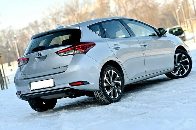 Toyota Auris _1.8 136KM_HYBRID_Led_Kamera_Navi_Climatronic_Serwis_