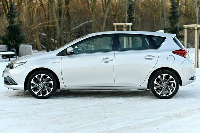 Toyota Auris _1.8 136KM_HYBRID_Led_Kamera_Navi_Climatronic_Serwis_