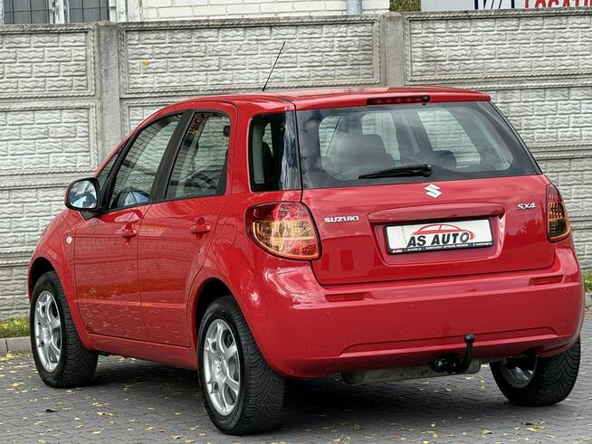 Suzuki SX4 1,6i 120KM Premium/Alu/Parktronic/Klimatyzacja/Serwisowany/Model2011