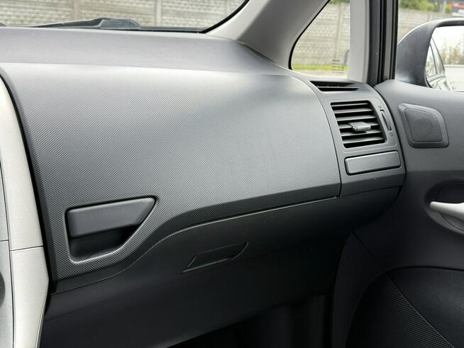 Toyota Auris 1,4D4D 90KM Premium/Klimatyzacja/Parktronic/Serwis