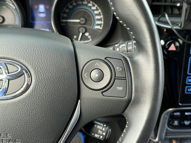 Toyota Auris Hybrid 136KM/Premium/Led/Navi/Kamera/Serwis/FaVAT23%