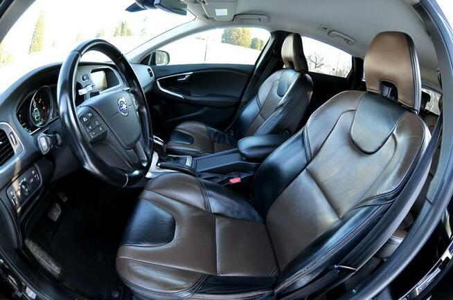 Volvo V40 Cross Country D2 Automat Cross Country Navi Skóra Full Opcja