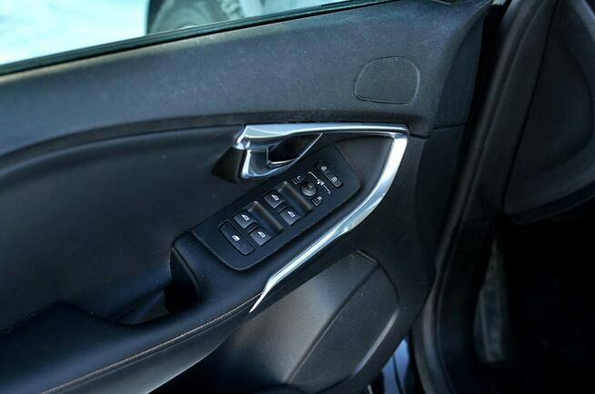 Volvo V40 Cross Country D2 Automat Cross Country Navi Skóra Full Opcja