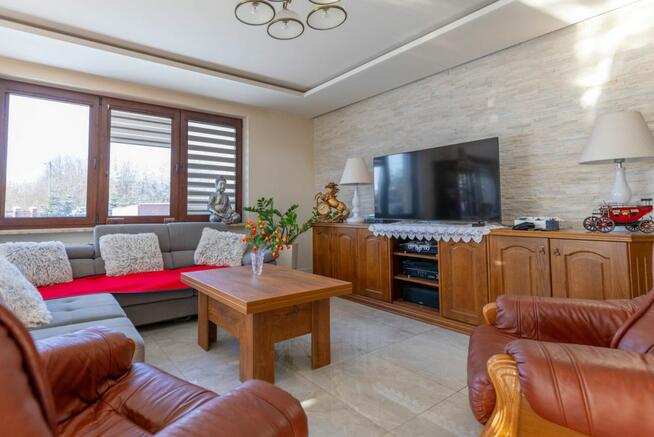 Dom Brzeźnica Leśna gm. Niedźwiada,