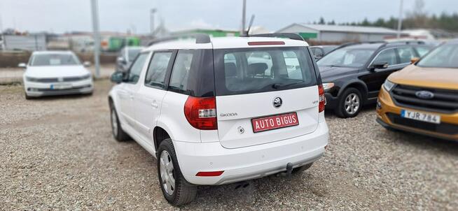 Škoda Yeti Panorama xsenon ledy super stan navi nowy rozrząd zarejestrowana