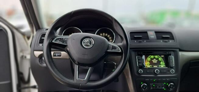 Škoda Yeti Panorama xsenon ledy super stan navi nowy rozrząd zarejestrowana