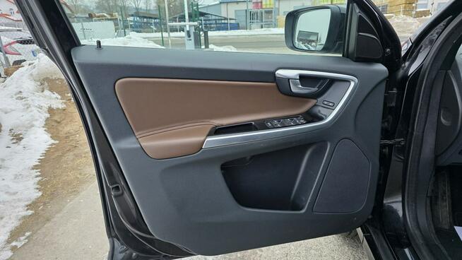 Volvo XC 60 Bogate wyposażenie: , Xenon, Ledy,podgrzewana kierownica