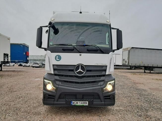 Mercedes Actros