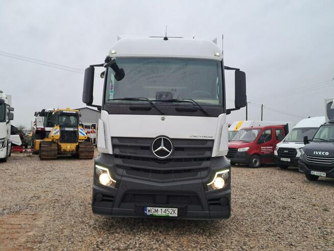 Mercedes Actros