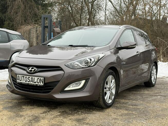 Hyundai i30 1.6*110PS*Klimatronik*NAVI*PDC*Led*Alu*Bluetooth*Tempomat*Serwis*Aso*
