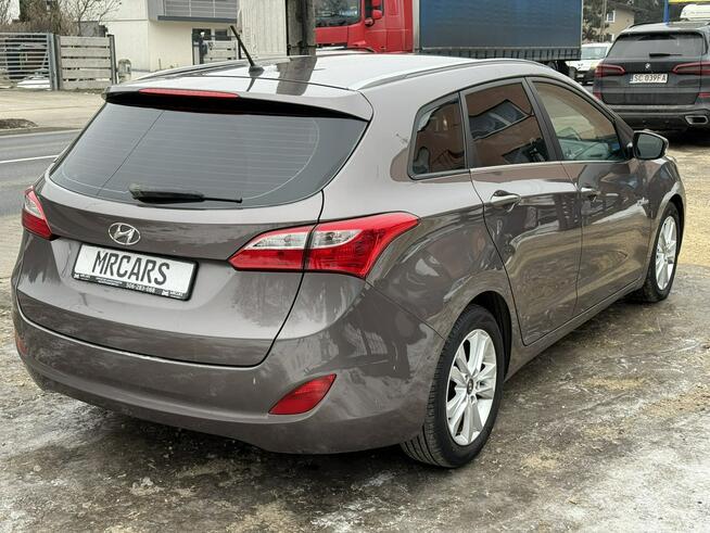 Hyundai i30 1.6*110PS*Klimatronik*NAVI*PDC*Led*Alu*Bluetooth*Tempomat*Serwis*Aso*