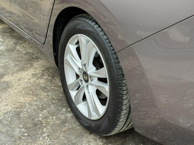 Hyundai i30 1.6*110PS*Klimatronik*NAVI*PDC*Led*Alu*Bluetooth*Tempomat*Serwis*Aso*