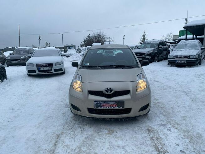 Toyota Yaris 1.0vvti 68KM klima tylko 90 tys km bez w kładu stan idealny 2x koła