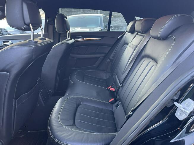 Mercedes CLS 350 AMG Line 4Matic Kamera Szyberdach Skóra 258KM