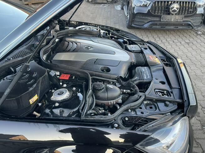 Mercedes CLS 350 AMG Line 4Matic Kamera Szyberdach Skóra 258KM