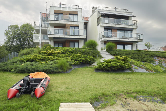 Apartament w Rydzewie z własną mariną