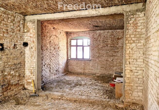 Lokal z potencjałem w Mikołajkach – blisko jeziora