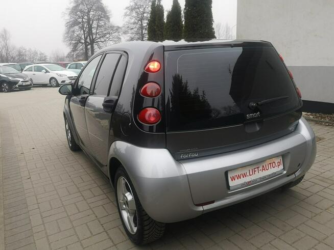 Smart Forfour 1.1 Benzyna 75KM Klimatyzacja Halogeny Szklany Dach Alu Serwis