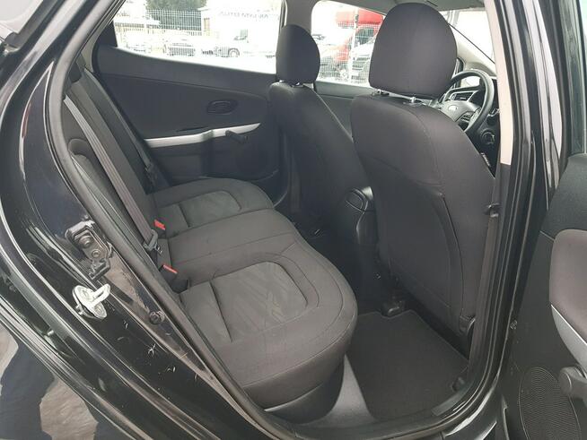 Kia Cee'd 1,4 Benzyna Klima Zarejestrowany Gwarancja