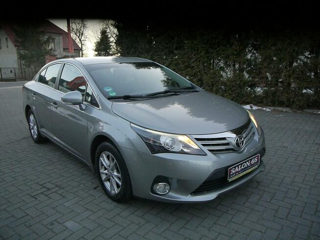Toyota Avensis 1.8 98tyś km 100%bezwypadkowy Stan Idealny z Niemiec Gwarancja 12mc