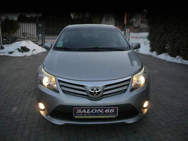 Toyota Avensis 1.8 98tyś km 100%bezwypadkowy Stan Idealny z Niemiec Gwarancja 12mc