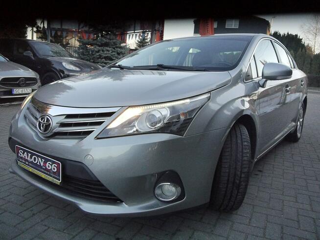 Toyota Avensis 1.8 98tyś km 100%bezwypadkowy Stan Idealny z Niemiec Gwarancja 12mc