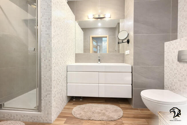 Dlaczego Kevin sam w domu został bez pieczywa?