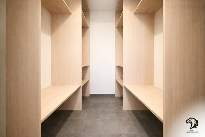 Dlaczego Kevin sam w domu został bez pieczywa?