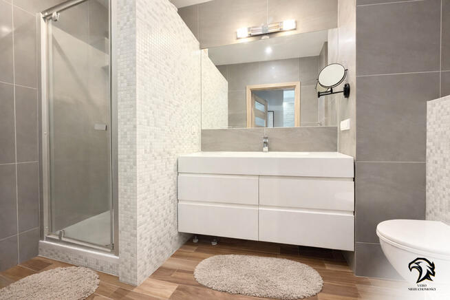 Dlaczego Kevin sam w domu został bez pieczywa?