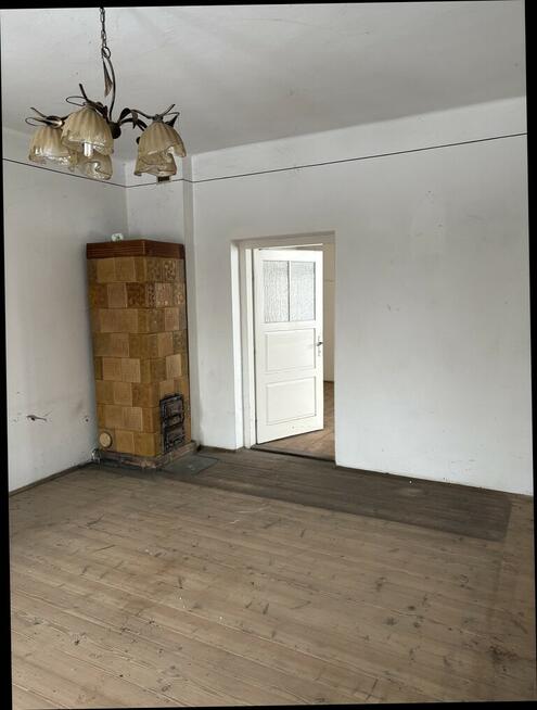 Dom w Woli Dębińskiej z działkami 2,5 hekrara