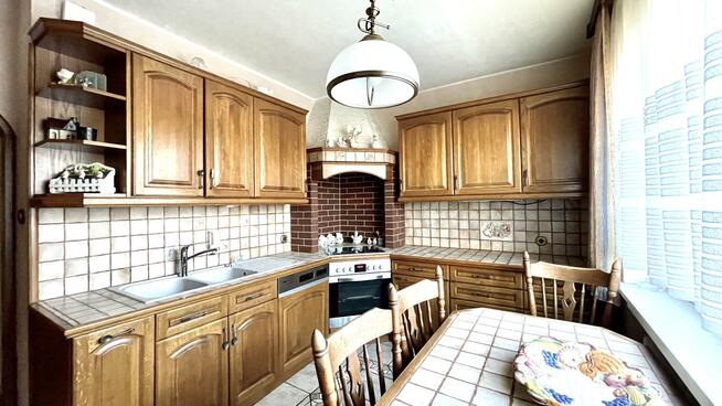 Dom Wrocław Fabryczna, Muchobór Mały, Francuska