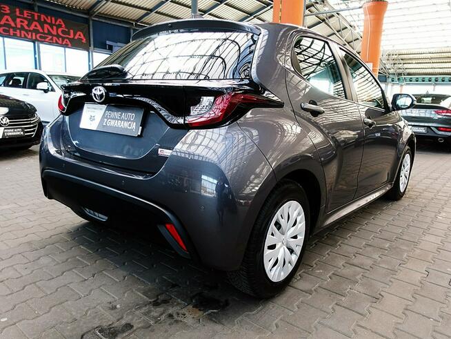 Toyota Yaris Navi+TEMPOMAT AKTYWNY+Parktronic GWAR. serwisowany 1wł KRAJOWY Bezwyp