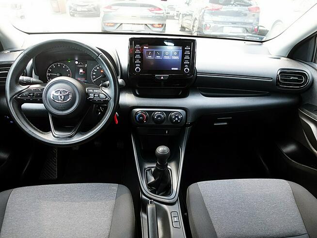 Toyota Yaris Navi+TEMPOMAT AKTYWNY+Parktronic GWAR. serwisowany 1wł KRAJOWY Bezwyp