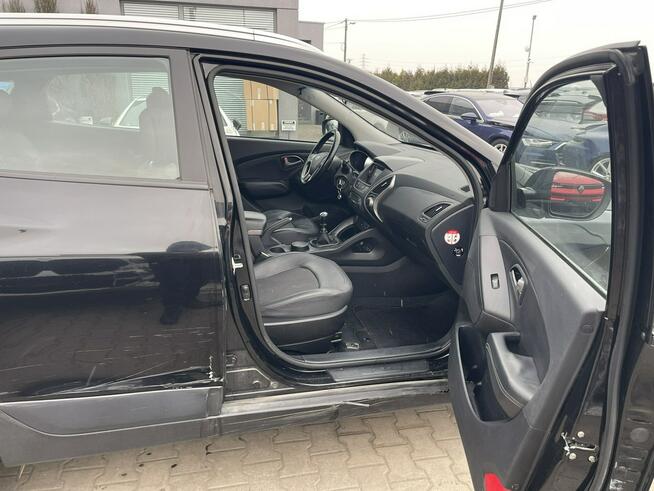 Hyundai ix35 Skóra podgrzewanie Klimatronik Czujniki park.