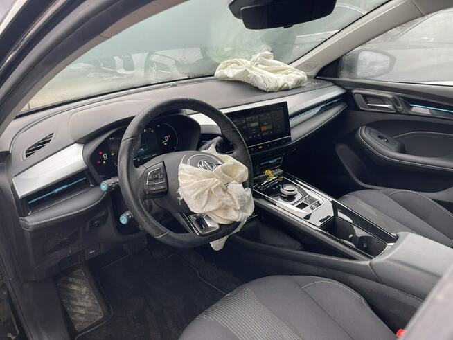 MG 5 HAK Elektryk Automat Podgrzewanie Virtual cocpit 61kWh