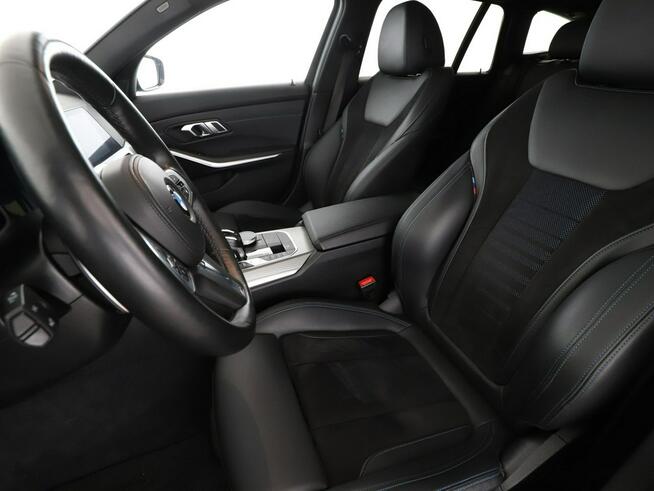 Fv23 330e xDrive MSport Navi Tempomat Grzane Sportsitze HUD Kamera LED